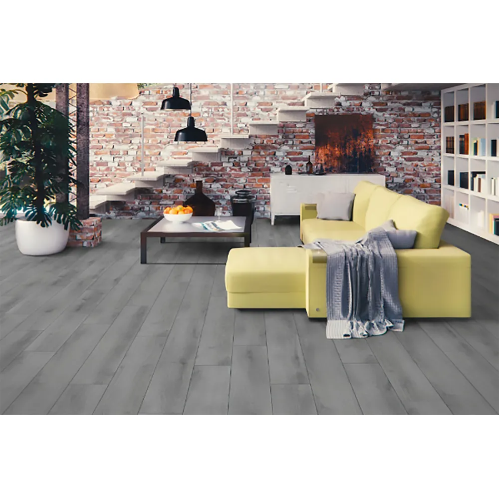 LAMINATO 'LINEA ADVANCE' colore rovere scuro (3531) LAMINATO 'LINEA ADVANCE' colore rovere scuro (3531)