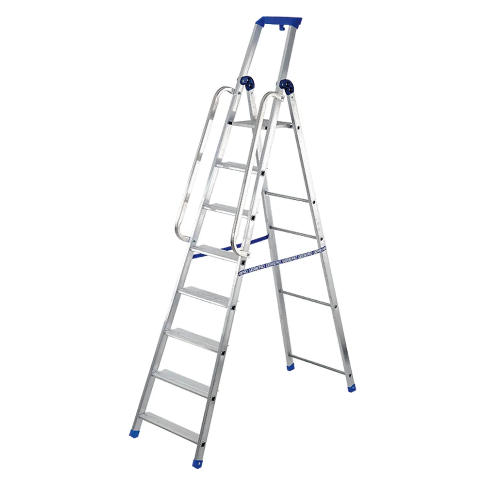 SCALA PROFESSIONALE DOPPIA CON MANIGLIONI 8 gr. - aperta cm 244/chiusa cm 265 SCALA PROFESSIONALE DOPPIA CON MANIGLIONI 8 gr. - aperta cm 244/chiusa cm 265