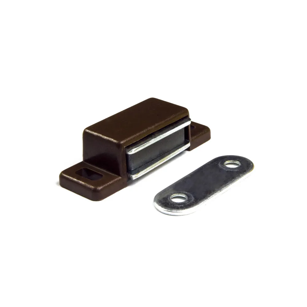 Chiusure magnetiche marroni da applicare forza 4 kg. 2 pz. Chiusure magnetiche marroni da applicare forza 4 kg. 2 pz.