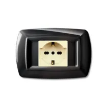 TONDO PLACCA MAGIC PLAST 1P SCHUKO NERO (10